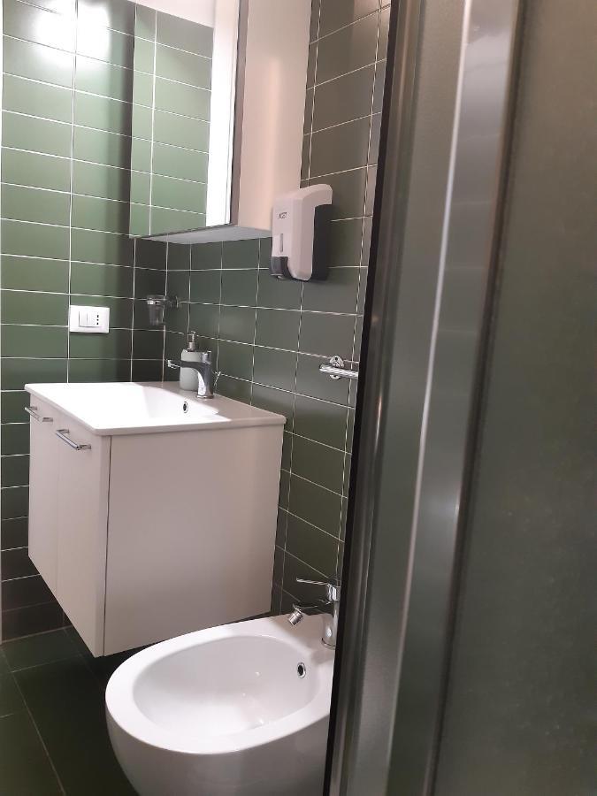 La Cordata Accommodation - San Vittore 49 Milan Bagian luar foto